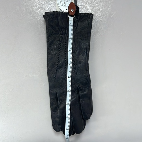 Ladies leather gloves - Picture 2 of 4